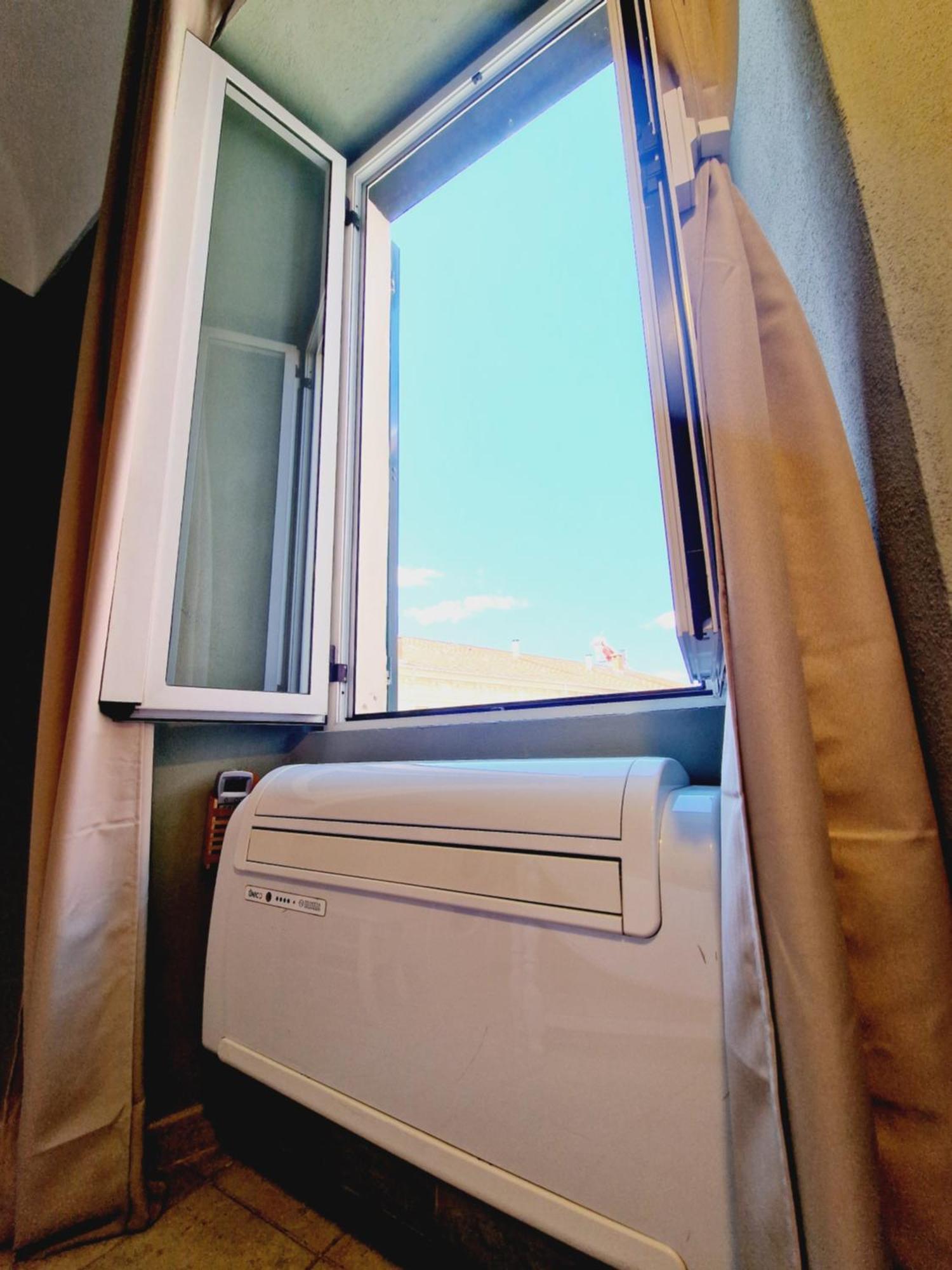 Homeholidaysanremo - Classic Экстерьер фото